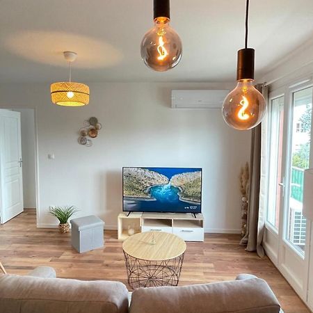 Bel Appartement Meyzieu Centre Proche Tramway Εξωτερικό φωτογραφία
